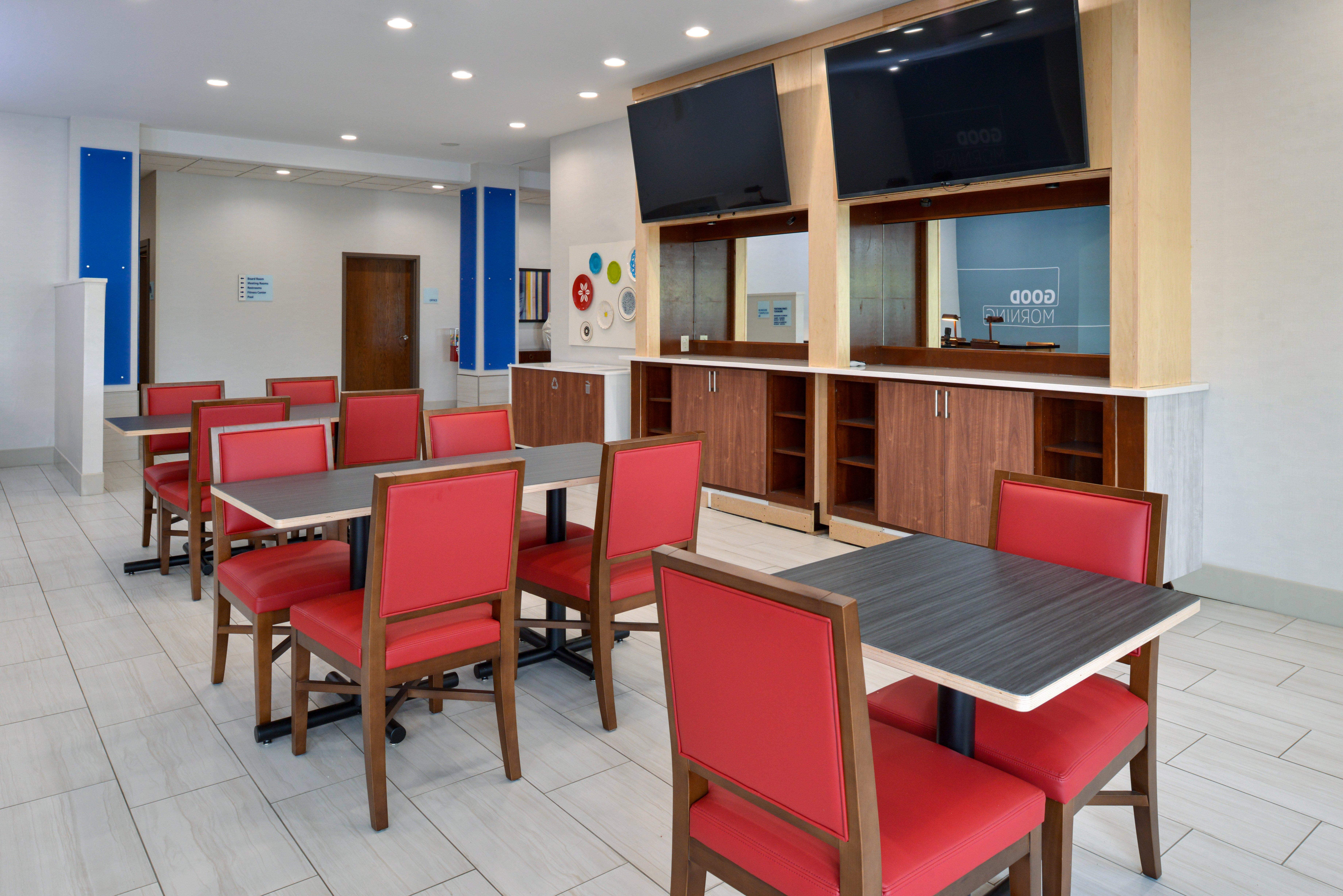 Holiday Inn Express & Suites Pueblo By Ihg Exteriér fotografie