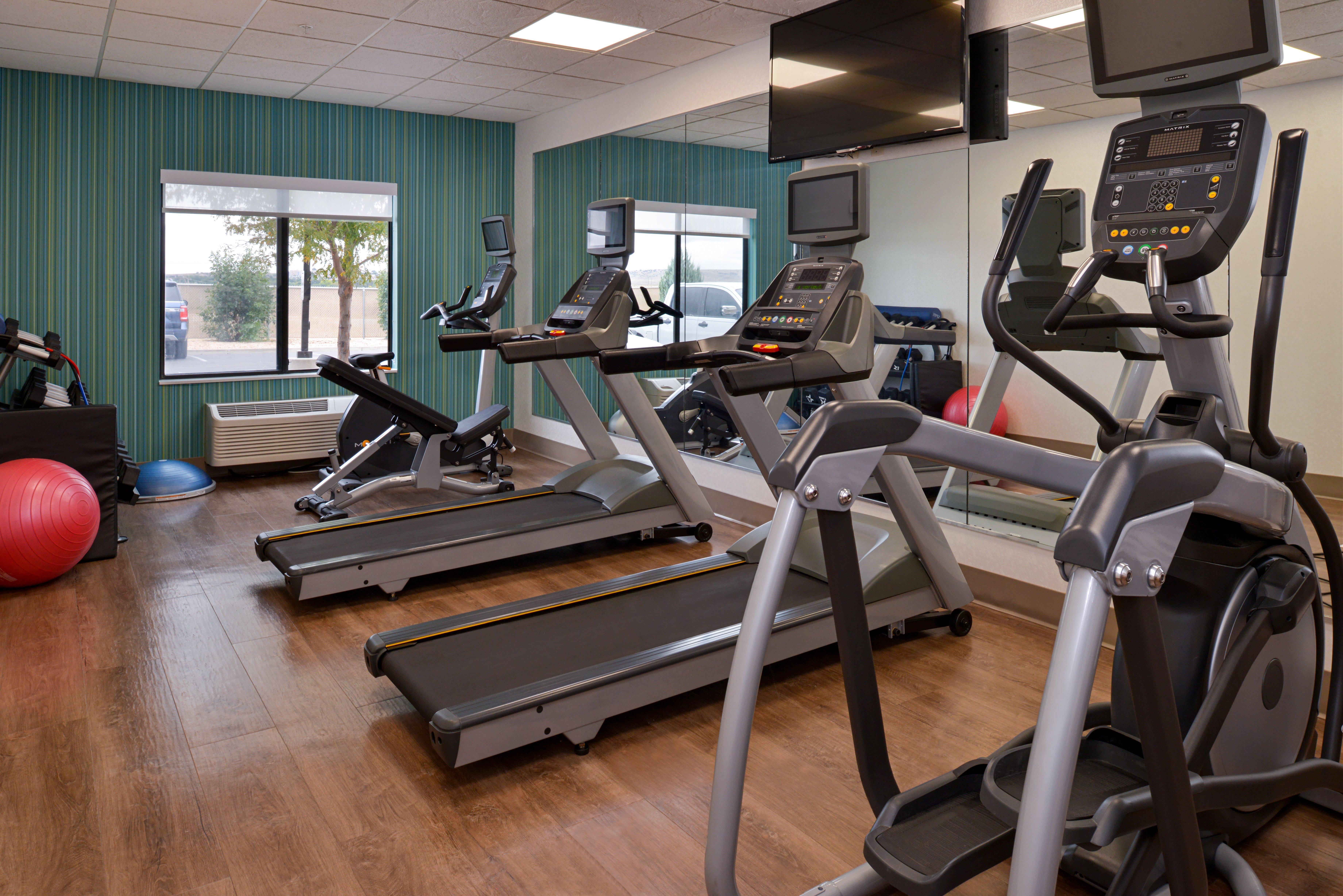 Holiday Inn Express & Suites Pueblo By Ihg Exteriér fotografie