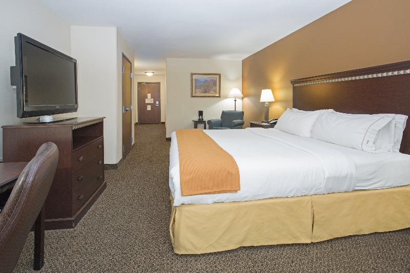 Holiday Inn Express & Suites Pueblo By Ihg Exteriér fotografie